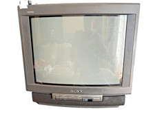 SONY Trinitron Color TV Model No. KV-2OTS27 w/ Remote