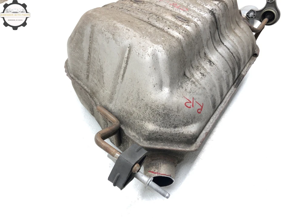 2016-2020 CADILLAC CT6 3.6L SILENCIADOR DE ESCAPE TRASEIRO PASSAGEIRO DIREITO COM PONTAS CORTE FABRICANTE DE EQUIPAMENTO ORIGINAL - Imagem 3 de 4