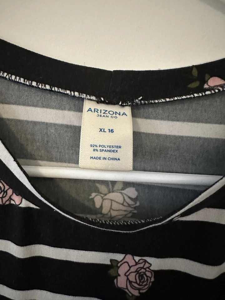 Vestido negro con rayas blancas y estampado de flores Niñas Talla 16 Foto 3 de 3