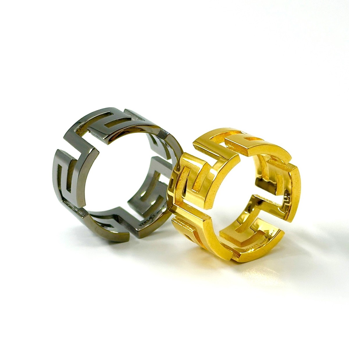 VERSACE ヴェルサーチ Greca cut out Ring リング 指輪 ゴールド SALE VERSACE Ring Signature Greek Cutout Design Silver, Gold Size