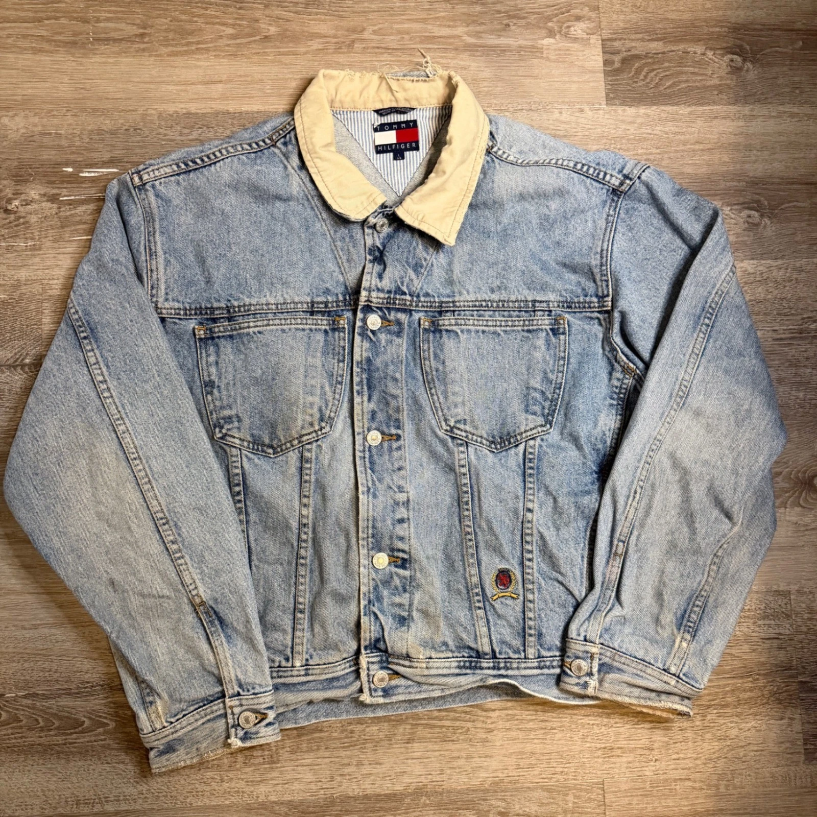 Vintage Tommy Hilfiger Denim Jacket Light Wash Corduroy Collar Crest Logo Large