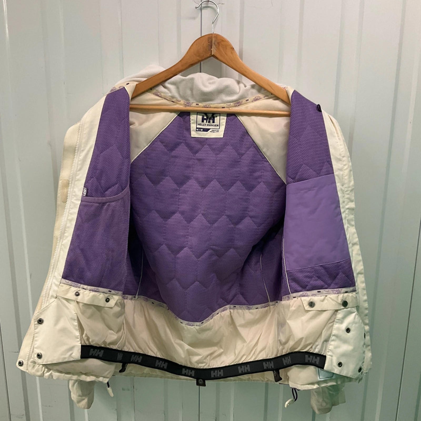 Helly Hansen Hellytech Rain Jacket Women’s Medium - image 3