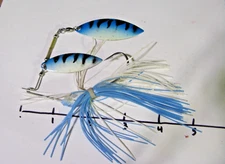Smooth Painted Tandem Blade Spinnerbait, .7oz, Size 5/0 hook-GUC