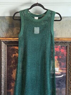 green emerald velvet dress Perfect Day Kelly Green Midi Dress – Shop the Mint main image 1