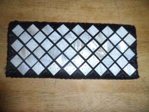 VINTAGE-NEW-"MAD BY DESIGN" CLUTCH PURSE-BLACK SILK WITH MOTHER OF PEARL ACCENTS - Picture 3 of 12