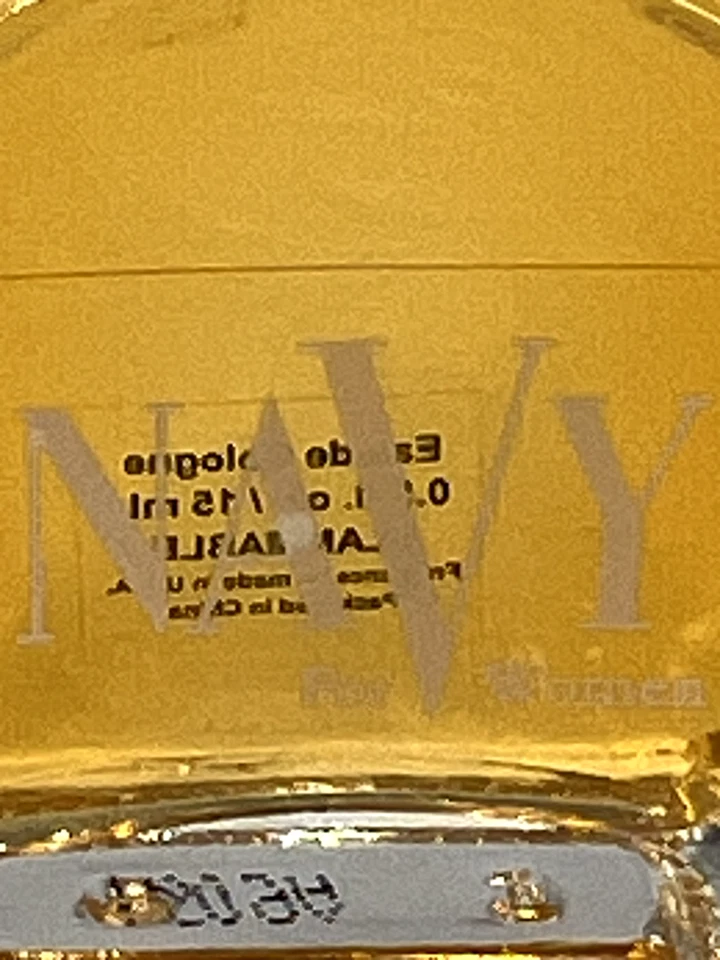 Одеколон с ароматом масла для женщин Navy 0,05 жидкой унции от Dana Classic - Изображение 2 из 4