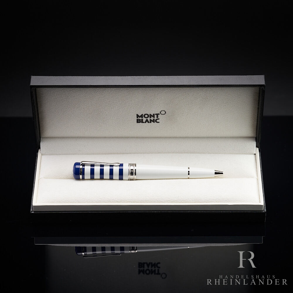 MONTBLANC モンブラン Introducing: Montblanc × Collective 1858 Minerva Monopusher P.05