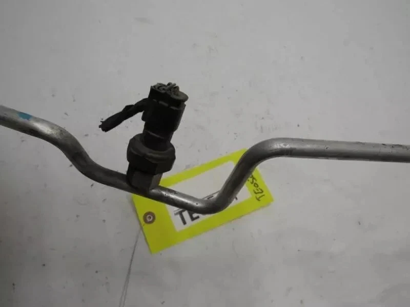 Manguera de aire acondicionado 550I 2008 2010 BMW tubo de presión aire acondicionado trasero OEM Foto 3 de 4