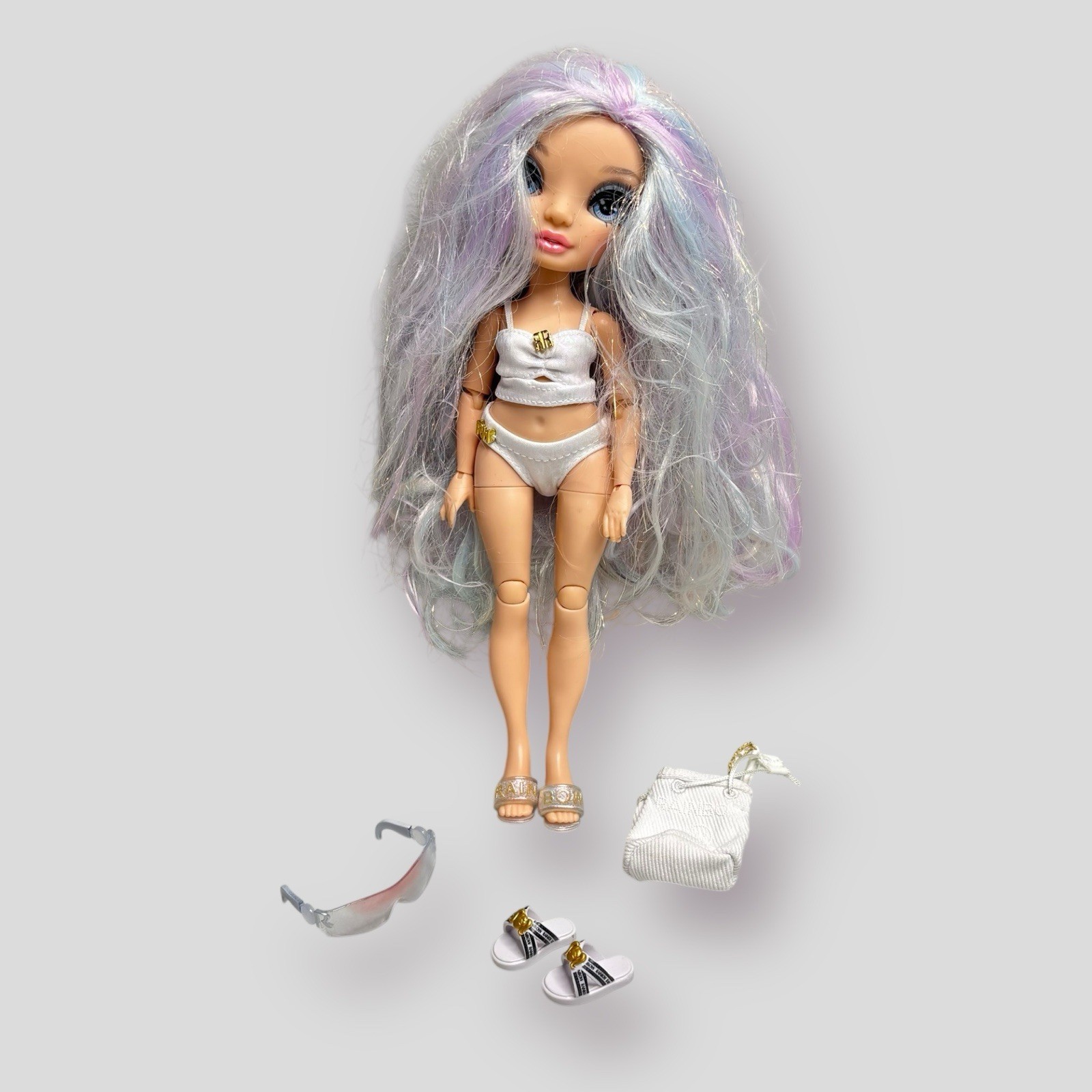 Rainbow High Pacific Coast Margot De Perla Summer MGA Beach 