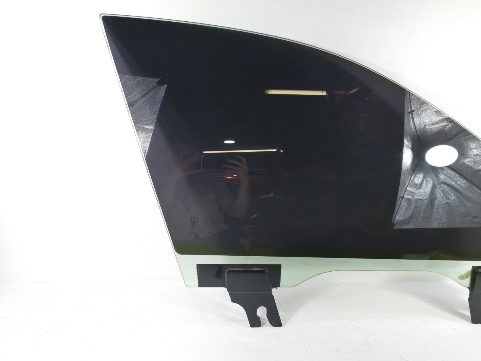 Maserati Levante 2018 AWD 3.0 L Front Right Door Window Glass Black Tinted OEM