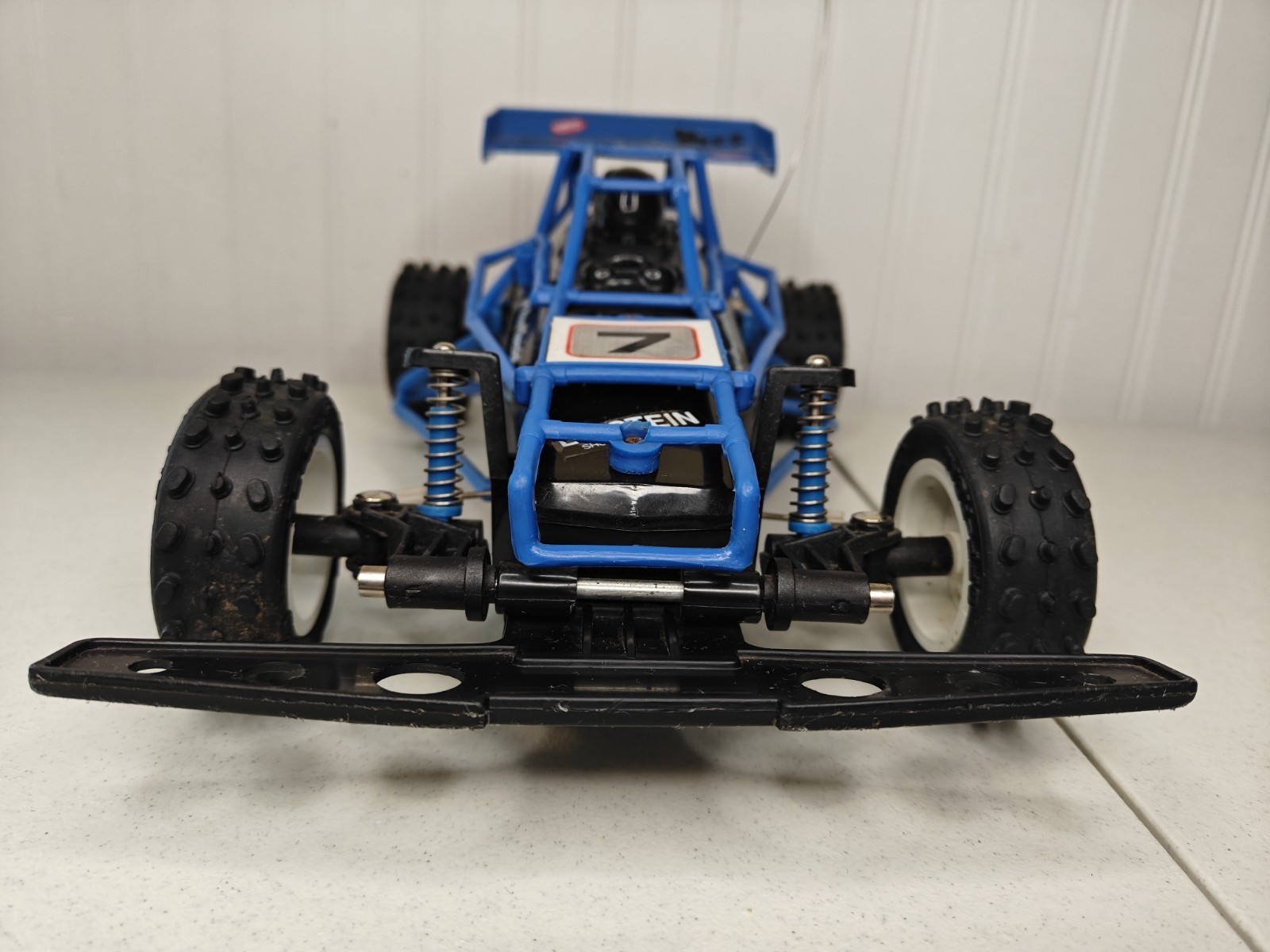 Picture 7 of 24