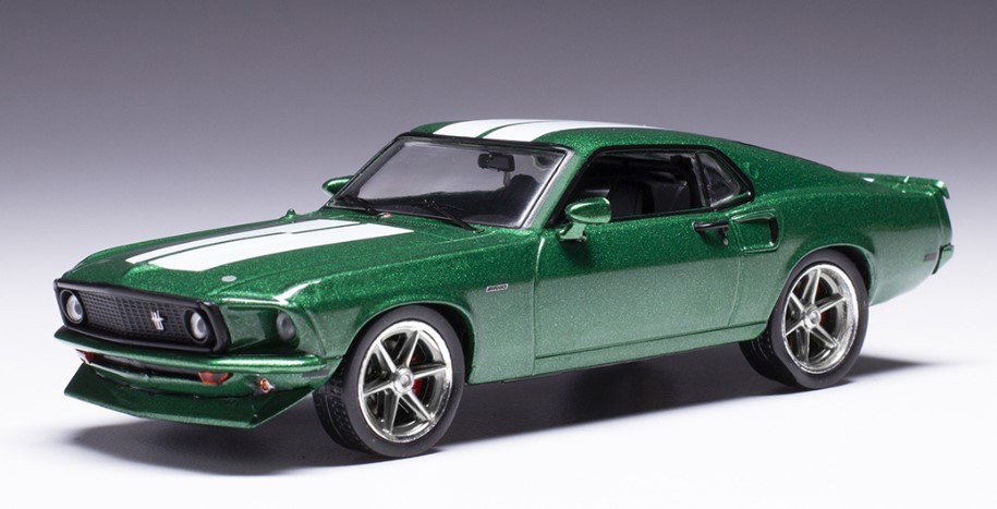 Ford Mustang Fastback 1969 IXOMODELS miniature 1/43 vert métallique CLC535N