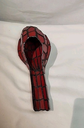 Novility Stain Glass Art Style Red Robbin Figurine - Picture 5 of 8