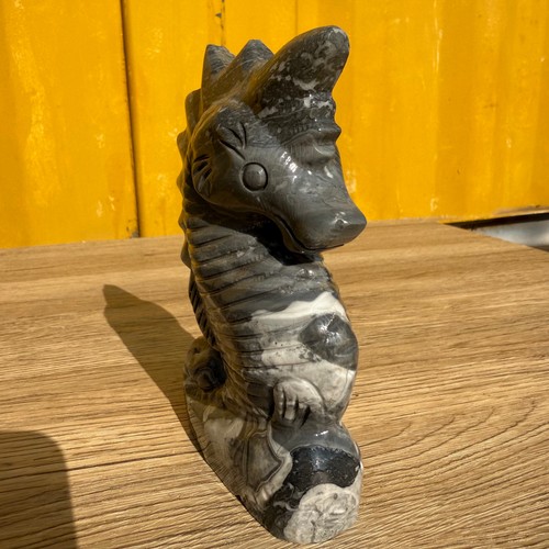 5.5" natural Zebra stone Seahorse hand carved Quartz Crystal Reiki Healing - Picture 4 of 16