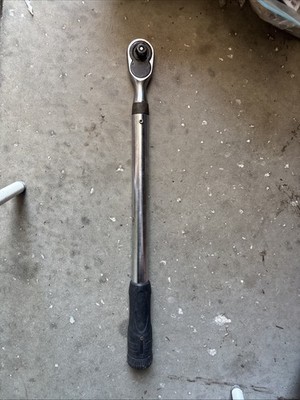 (C) OTC 5776-4 PRESET TORQUE WRENCH, 1/2'' 150 FT-LB (163 Nm) Used