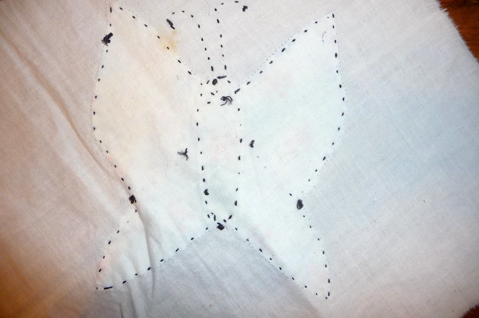 Bloque de edredón mariposa vintage años 30 10,5 x 10,5 pulgadas Foto 4 de 4