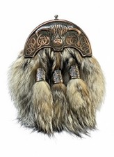 Men  s Scottish Highland Cow Fur Kilt Sporran  Handmade Celtic Sporran with Belt