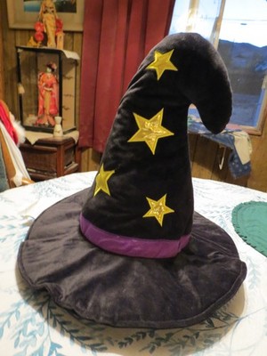 NEW, ADORABLE BLACK VELVET WT GOLD STARS WITCH'S /WIZARD'S HALLOWEEN PILLOW HAT