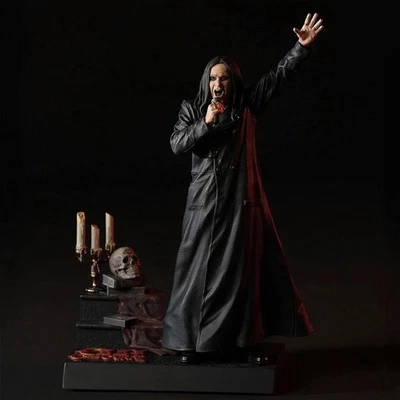 20cm McFarlane Toys Ozzy Action Figure 1:10 Scale Resin Toys Model Deco Gift Kid