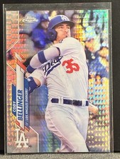 Cody Bellinger - 2020 Topps Chrome Prism Refractor #77 Los Angeles Dodgers