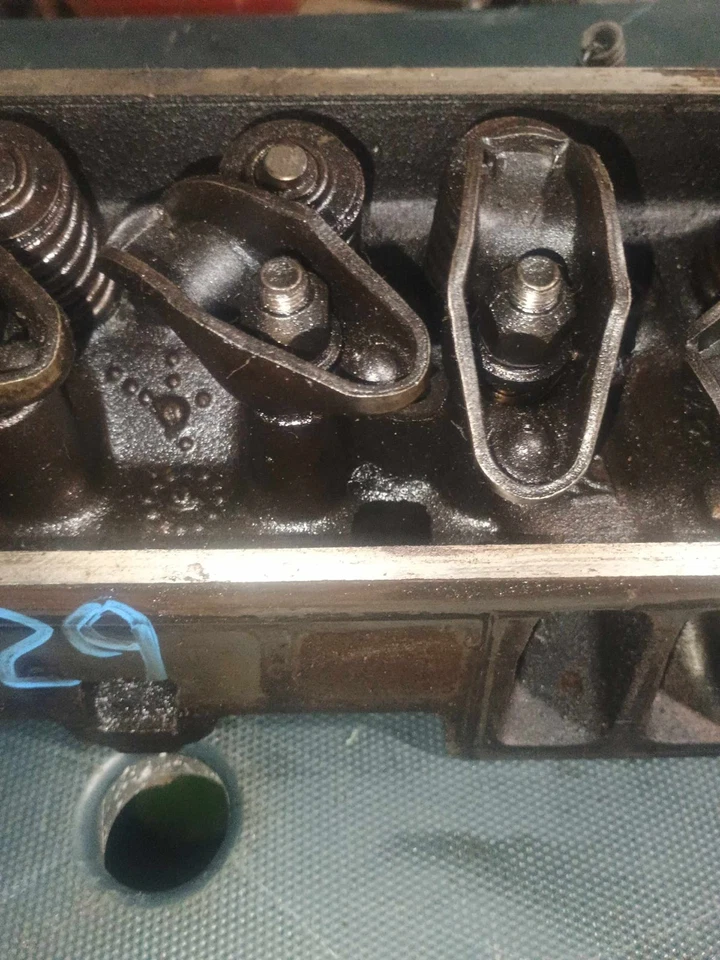 Chevrolet Pickup 1500 99-00 Escalade 96-00 1996-1999 Yukon Tahoe culata fabricante original Foto 3 de 4