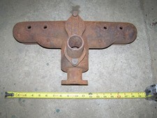 CLETRAC W Crawler Tractor MANIFOLD Steam Hit Miss Engine Magneto Motor M663A