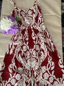 maroon and cream dress