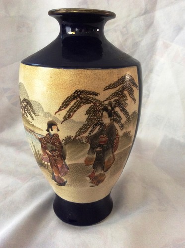 Gran jarrón Satsuma japonés antiguo, escenas de la vida cotidiana, ryozan firmado - Imagen 2 de 6