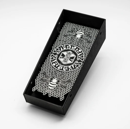 NEW Beetronics Abelha Tropical Fuzz Guitar Effects Pedal With Box eBay