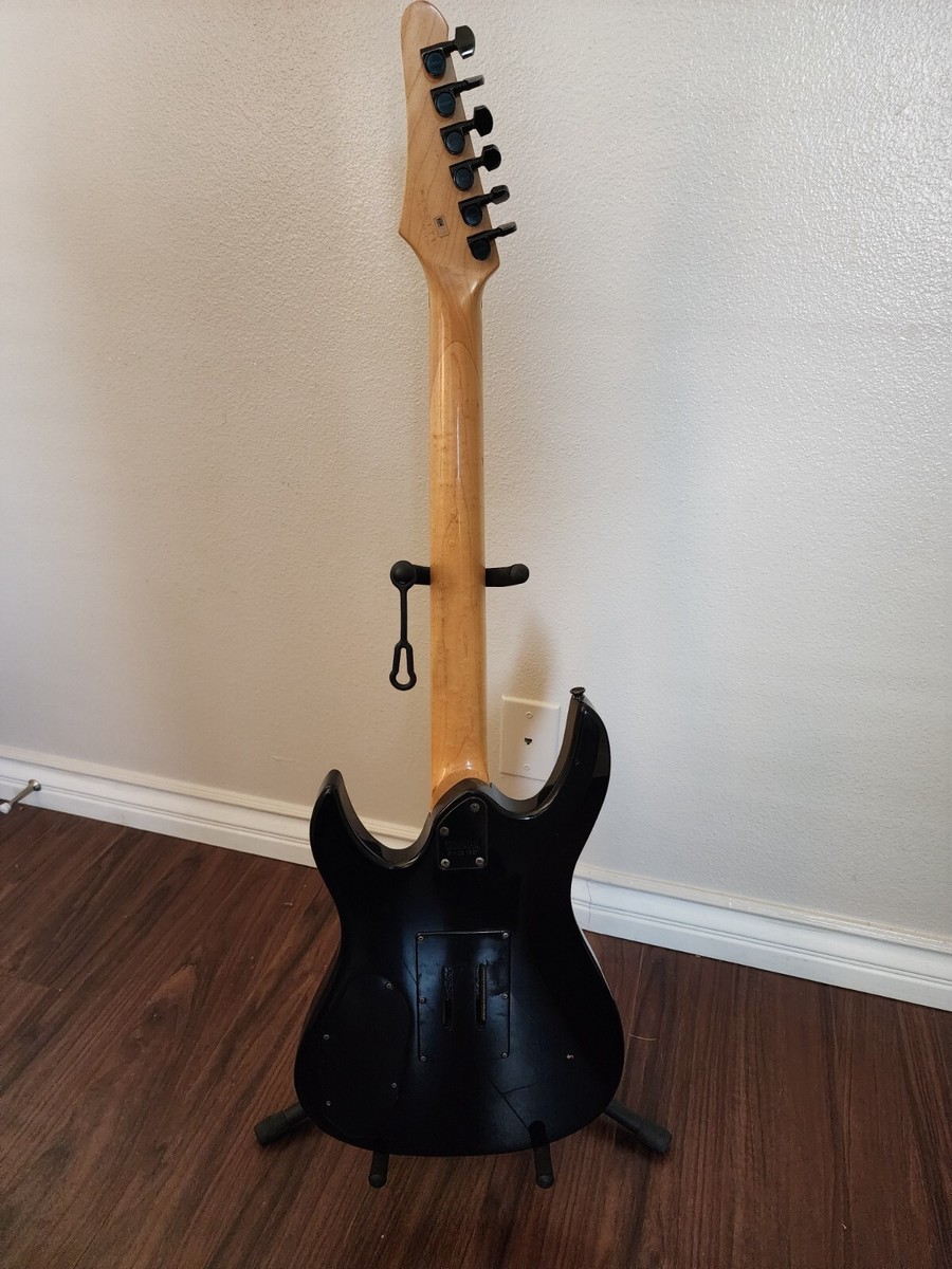 YAMAHA RGZ-211M Black Electric Guitar with EMG active system YAMAHA RGZ-211M Black Electric Guitar with EMG active system