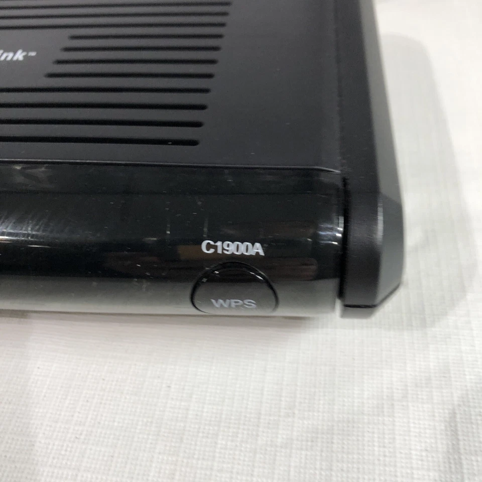 Action-Tec C1900A 300 Mbps 4 Port Wireless VDSL2 IPTV Router - Image 3 of 4