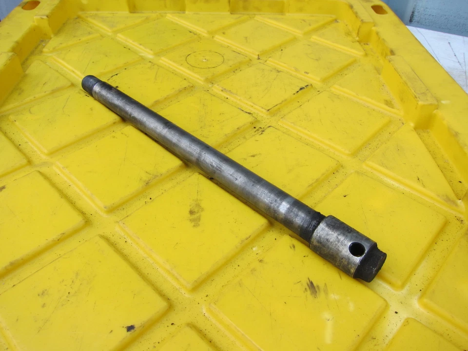 1986 Honda Goldwing 1200 GL1200 OEM RODA DIANTEIRA ARO EIXO PIVÔ PARAFUSO - Imagem 2 de 4