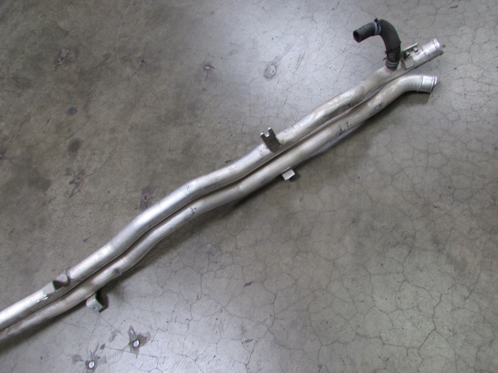 Lamborghini Gallardo LP550, 560, Radiator To Engine Water Pipe Hoses, 400121050A