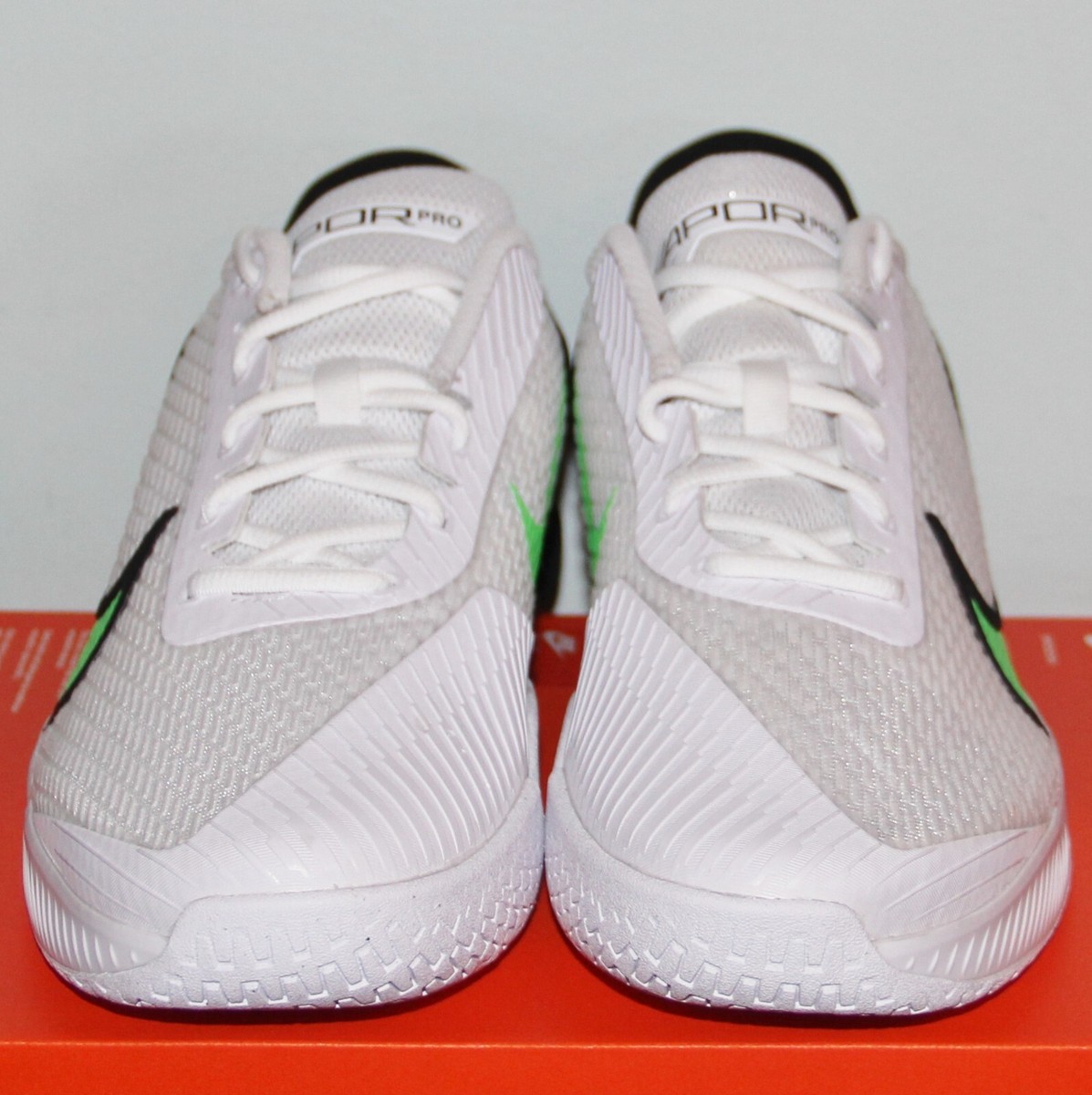 Nike Court Air Zoom Vapor Pro 2 HC Tennis Shoes Mens 11.5 White Green New Nike Court Air Zoom Vapor Pro 2 HC White Poison Green  main image 4