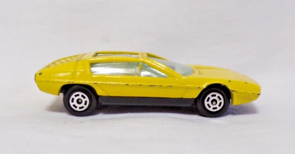 Lamborghini Marzal #1004 1967 Yat Ming amarillo con estuche de plástico - G Foto 2 de 4