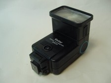 VIVITAR ZOOM THYRISTOR 2500 CAMERA FLASH