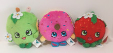 Juguetes de peluche Shopkins de fresa, manzana y donas