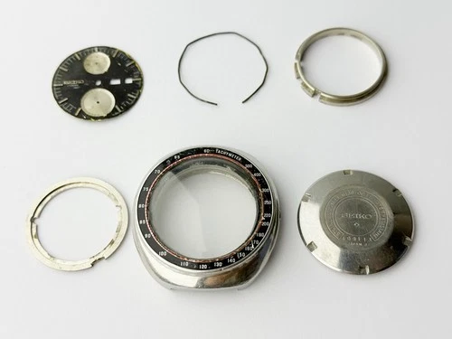 1974 Vintage SEIKO 6138-0011 UFO CASE, CRYSTAL , DIAL, BACK,NO RESERVE