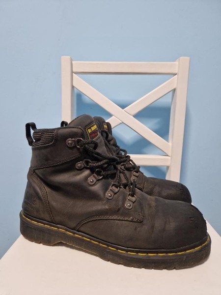 Men Dr. Martens Boots Black Leather 43 #3KAT