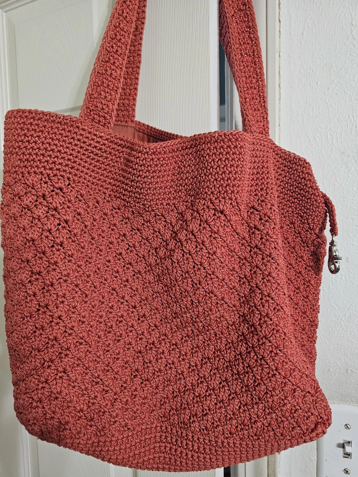 Bolso de hombro The Sak tejido a mano Foto 2 de 4