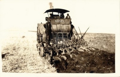 Reeves Steam Engine Tractor Plow Farmer Plowing Field RPPC Photo Postcard COPY