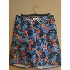 New St. John's Bay Men's S Blue Floral Swim Trunks