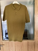 ASOS Men’s Short Sleeve Jumper With Collar Size M Markings Green New