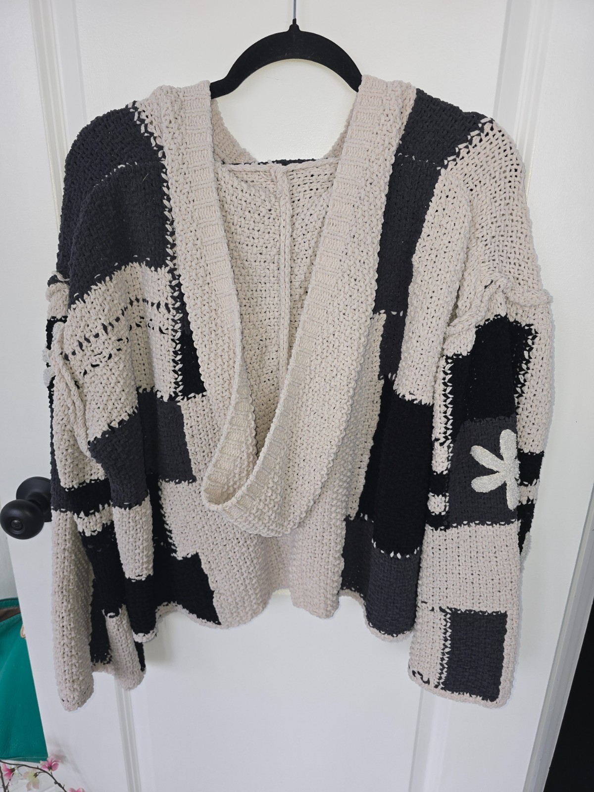 POL oversized patchwork floral stylish black and … - image 5