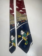 Disney Mickey Unlimited Men's Neck Tie, Mickey Mouse  Goofy Play Soccer E2-22 