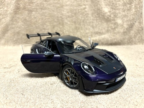 1/18 NOREV Porsche 911 (992) GT3 Rs Weissach Package 2022 Viola Purple Limit 504 - Picture 5 of 24