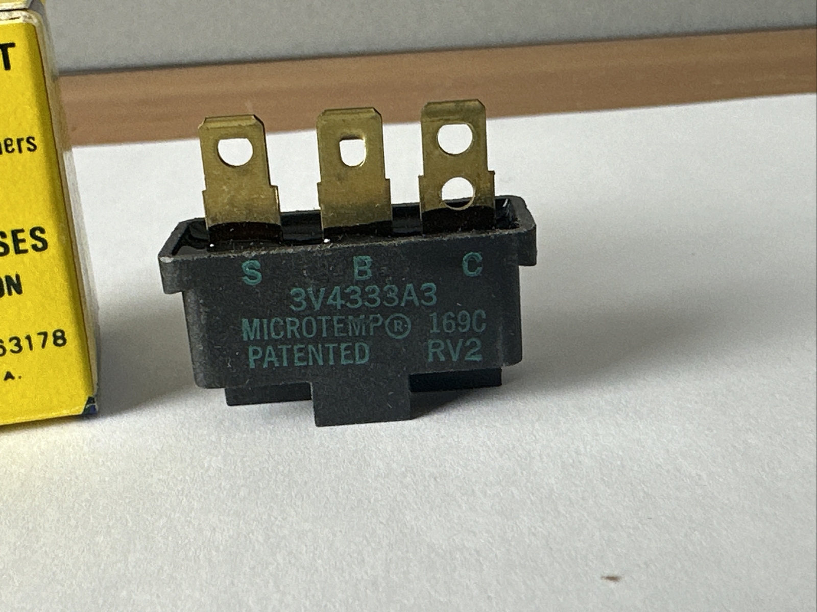 Lot De 20 Limiteurs Thermiques (fusibles) REDI, Référence 6551258 - Neuf Sous Blister