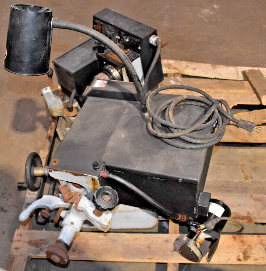 SIOUX 2075 VALVE FACE GRINDER. 115VAC, 9.4A, 60HZ, 7.4A GRINDING HEAD