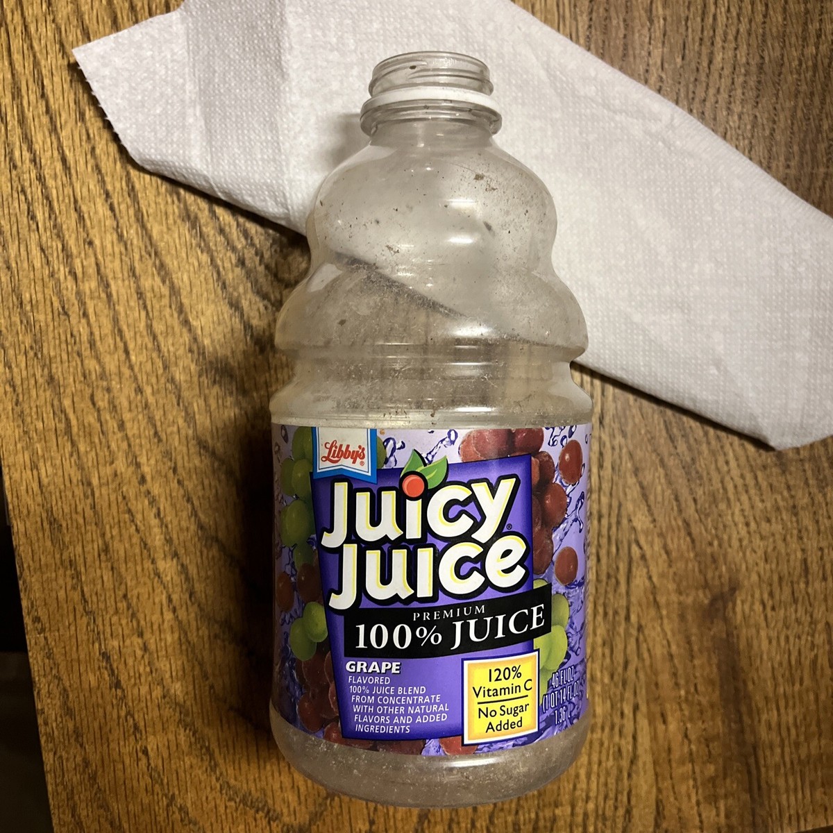 Libby's Juicy Juice 46 Oz Plastic Bottle Nestle Prop Art Arthur