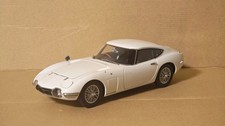 1/18 AUTOart Toyota 2000GT AUTOart